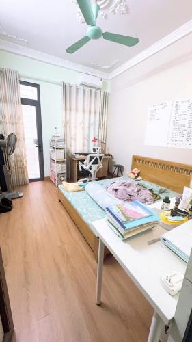 Phân lô Hào Nam,2 thoáng,30m ra mặt phố,ngõ thông, 46m 4 tầng, Giá 10.6 tỷ. Lh 0796193699 - 2
