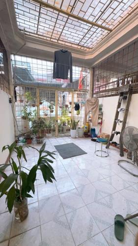 Phân lô Hào Nam,2 thoáng,30m ra mặt phố,ngõ thông, 46m 4 tầng, Giá 10.6 tỷ. Lh 0796193699