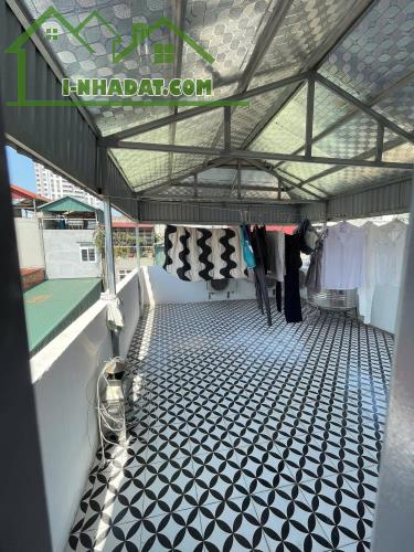 BÁN NHANH NHÀ PHÂN LÔ PHỐ HUỲNH THÚC KHÁNG 45M2 - 4 TẦNG - 4M - 15.5 TỶ - Ô TÔ VÀO NHÀ - 4