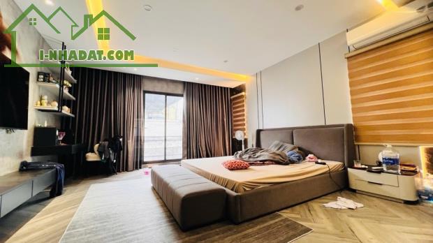 +B.án N.hà-Ngọc Thuy-NHÀ ĐẸP-CHỈ 13.8TỶ-HOA HẬU CHÂN DÀI- LÔ GÓC- KD 5T THANG - 1