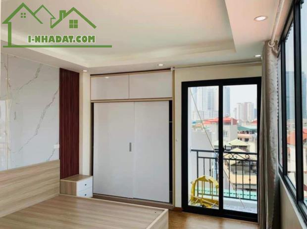 NGUYỄN KHANG, TOÀ NHÀ DÒNG TIỀN 63m x 7T THANG MÁY, 70 TRIỆU/THÁNG.