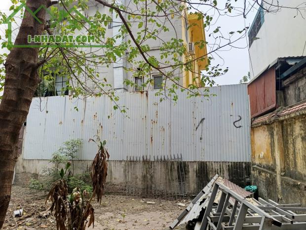 Bán Nhà Mặt Phố Lạc Long Quân Tây Hồ 200m2T MT10,5m Vỉa Hè VIEW Hồ 125 Tỷ Lạc Long Quân. - 4
