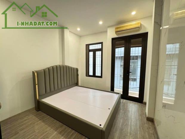 Hàng hiếm - Lê trọng tấn, vài bước ra phố,ô tô vào nhà,ngõ thông,dt 40m2*5 tầng* 8,5 tỷ - 2