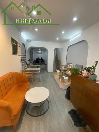 BÁN NHÀ MẶT PHỐ LẠC TRUNG, HAI BÀ TRƯNG – VỊ TRÍ KIM CƯƠNG – KINH DOANH ĐỈNH – CHỈ 24 TỶ