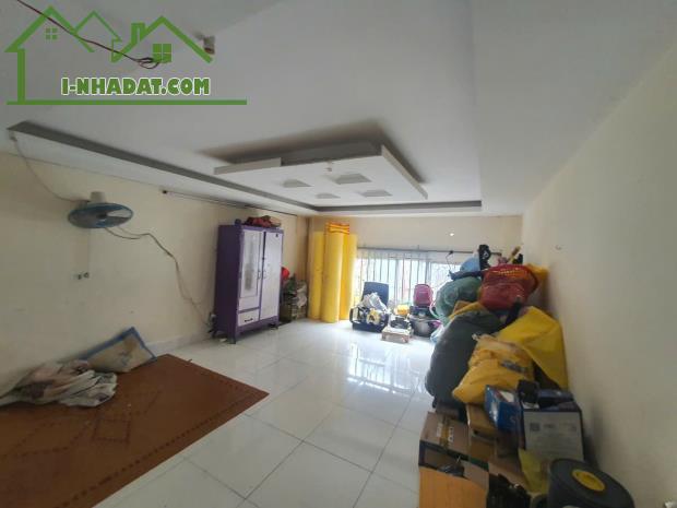 Bán nhà 104 m2 đường số 4 Bình Hưng Hòa B .Bình Tân