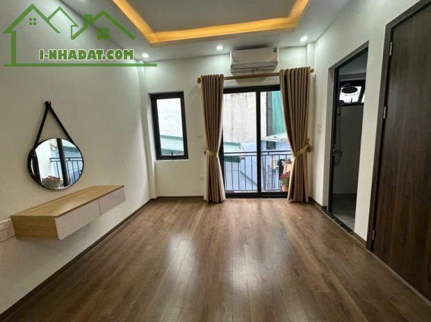 Kèo ngon! 
Nhà đẹp NGUYỄN TRÃI, 5 tầng, 30m2, gần ô tô, vài bước ra phố, chỉ 5.3 tỷ! - 3