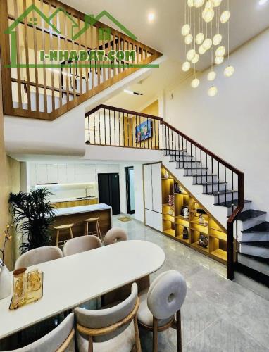 Biệt Thự 5 Tầng Cao Cấp Giữa Trung Tâm Hà Nội Lô Góc 2 Thoáng Nội Thất Sang Xịn Chỉ 8.2 Tỷ - 1
