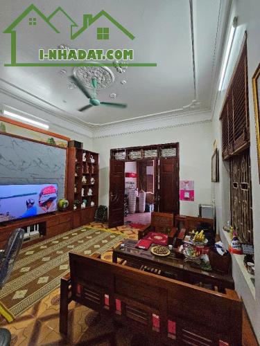 SIÊU PHẨM GIANG BIÊN - VỊ TRÍ ĐẮC ĐỊA - ĐƯỜNG ÔTÔ TRÁNH - CĂN NHÀ NỞ HẬU - THÔNG SỐ ĐẸP. - 1