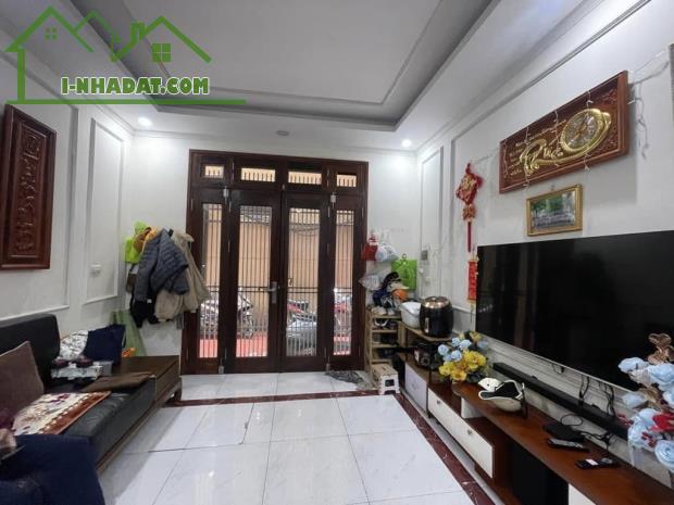 BÁN NHÀ HỒ TÙNG MẬU, NAM TỪ LIÊM: 31M2, NHÀ ĐẸP DÂN XÂY – Ô TÔ ĐỖ GẦN, 5 TẦNG NHỈNH 7 TỶ - 1