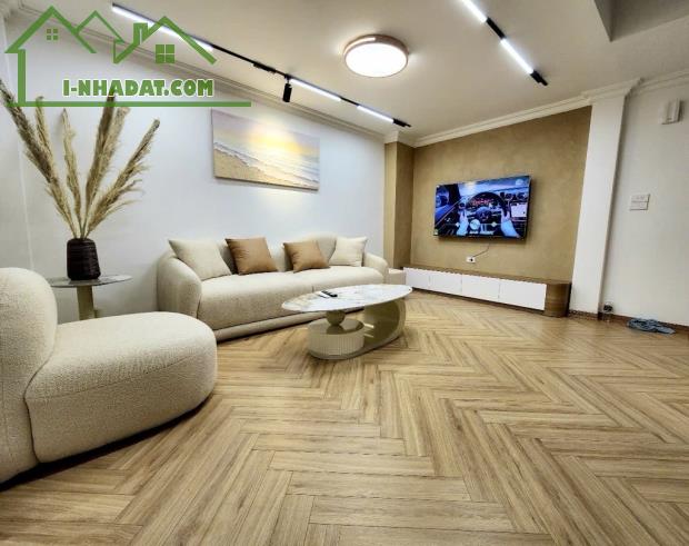 BẠCH MAI NHÀ XÂY MỚI CỰC ĐẸP- GẦN PHỐ 5 TẦNG 37M2 - 1