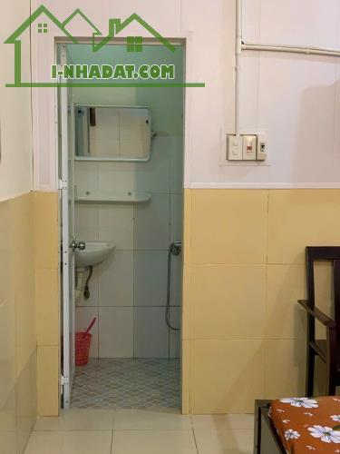 🍁 Bán nhà nghỉ đang hoạt động full phòng,kiệt ôtô Phan Trọng Tịnh,Hương Long. cách - 2