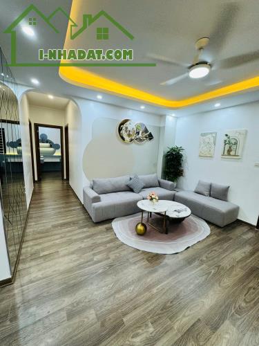 Bắc Linh Đàm - Hoàng Mai - Căn hộ CC 83m2 *3 ngủ tầng 8, căn góc thoáng view đẹp, Giá chỉ