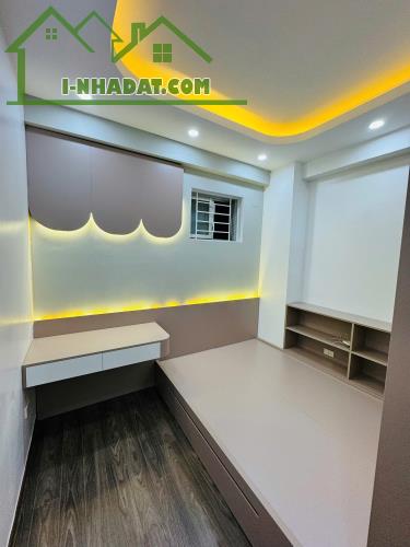 Bắc Linh Đàm - Hoàng Mai - Căn hộ CC 83m2 *3 ngủ tầng 8, căn góc thoáng view đẹp, Giá chỉ - 4