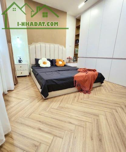 Bán nhà bạch mai 5 tầng mới đẹp long lanh lô góc hai bà trưng - 2