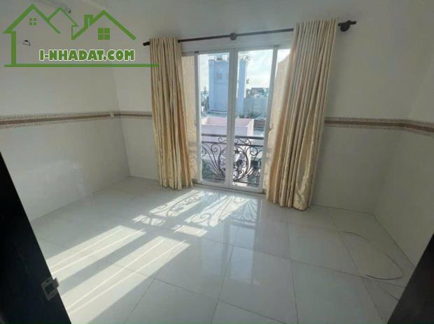 Bán nhà quận Tân Bình, 25m2, 4 tầng đúc BTCT, giá hiện đang giảm còn 5.2 tỷ - 4