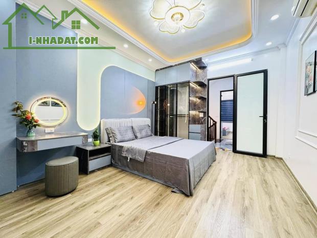 💰CHỈ 3 TỶ CÓ NGAY NHÀ HÀ ĐÔNG - 30M², 5 TẦNG - NGÕ Ô TÔ, GẦN QUỐC LỘ 6