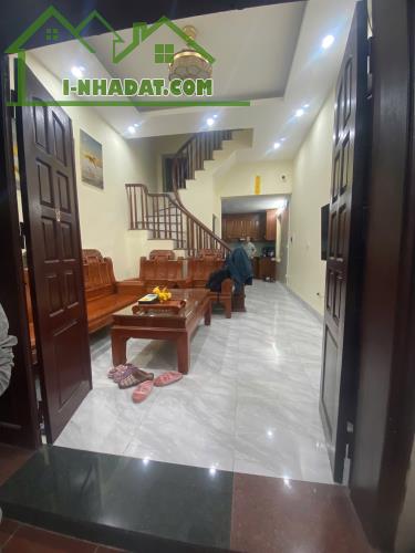 BÁN NHÀ DÂN XÂY CỔ NHUẾ_HV TÀI CHÍNH_GẦN PHỐ_NGÕ RỘNG_NHÀ ĐẸP_Ở LUÔN_DT 45M2_3T_NHỈNH 8TỶ - 2