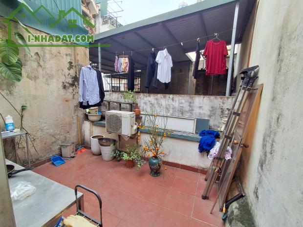 Phân lô Hoàng Cầu2 thoáng,Ô tô tránh,ngõ thông,51m 3 tầng 3.8m mặt, Giá 14.2tỷ 0796193699 - 1