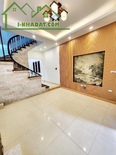 Bán nhà 50m2, 4 tầng phố Ngọc Trì, Long Biên - 2