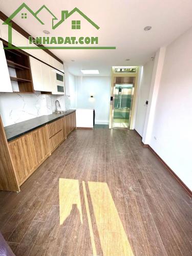 Bán nhà đẹp mặt ngõ phố Lạc Long Quân 6T thang máy MT 4m nhỉnh 7 tỷ Tây Hồ - 4