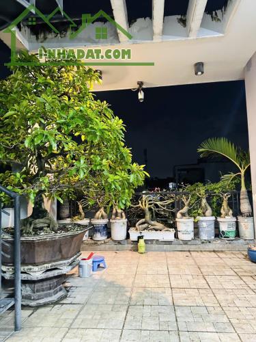 🔥 CHỦ GẤP BÁN - GIẢM 1 TỶ 👉 GIÁ MỚI 9 TỶ


🚗🏡 MẶT TIỀN - 83M2 - 4 TẦNG ĐÚC BTCT - - 4