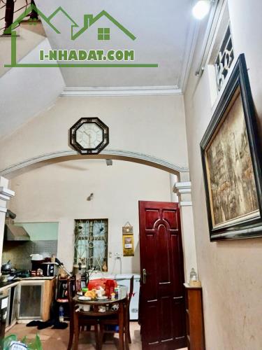 Siêu phẩm Mặt phố Hoàng Công Chất 80m2, mt 7.6m kd vỉa hè, ôtô tránh, sổ đẹp 32tỷ hơn. - 2