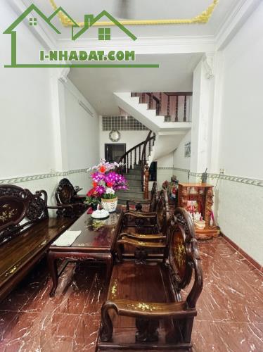 13 TỶ HƠN - NHÀ P.12 QUẬN 10 - NGAY SIÊU THỊ SÀI GÒN - HẺM 1/ XE TẢI THÔNG, K/DOANH - 60M2 - 4