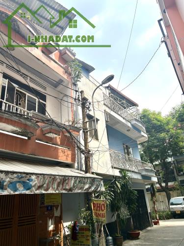 MẶT TIỀN KINH DOANH - KHU ĐƯỜNG SỐ Q4 - XE TẢI QUAY ĐẦU - NHÀ VỊ TRÍ QUÁ ĐẸP LUÔN Ạ.
