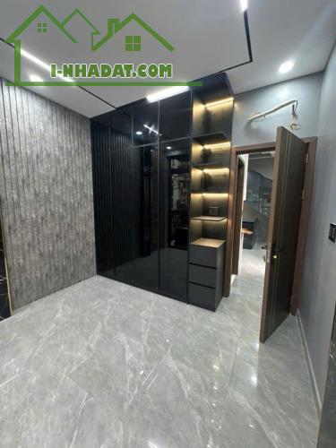 TÂN BÌNH - MẶT TIỀN NỘI BỘ 8M - FULL NỘI THẤT CAO CẤP - DTSD: 150M2 - 3 TẦNG - CHỈ 8.8 TỶ - 2