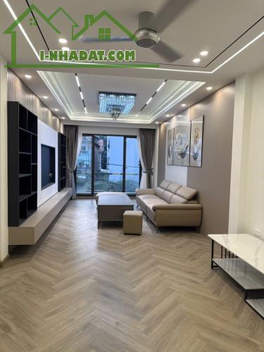 Bán nhà Thạch Bàn,Long Biên 6 tầng,48m oto vào nhà chỉ 10 tỷ - 1