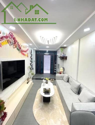 NHÀ CỰC MỚI BỒ ĐỀ GIẢM GIÁ HƠN 7 TỶ 31m x 6 tầng x mặt tiền 3.5m - 2