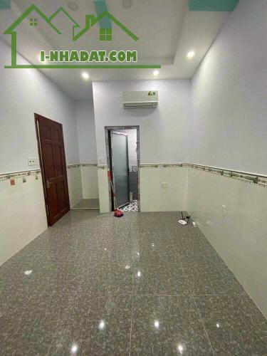 Bán Nhà HXH 4.5m Mặt Tiền Âu Dương Lân, P.3, Q.8, 10.5 tỷ (4.89x22.51m) - 1