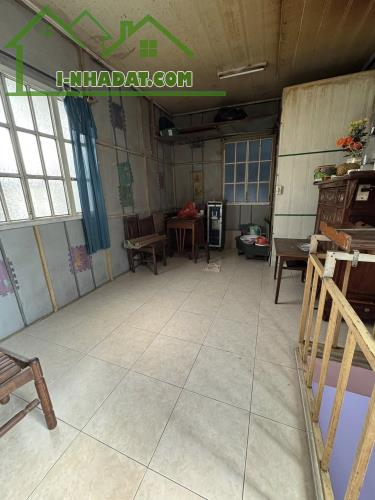 Cho thuê nhà ở hộ GĐ Nguyễn Công Trứ, Hai Bà Trưng 4 tầng x 25m2, 2 ngủ, 3 WC, 8 Triệu - 4