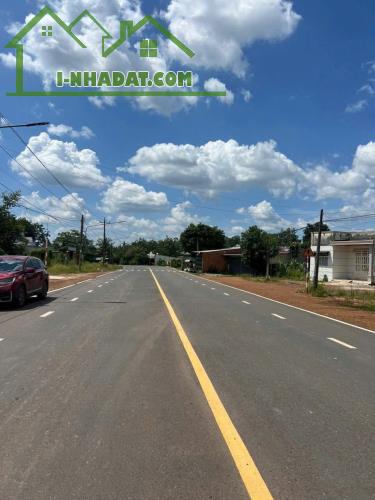 BÁN LÔ GÓC 2MT 6X32=319,6M2 THỔ CƯ FULL SHR THÔNG RA QL13 GIÁ 460TR - 1