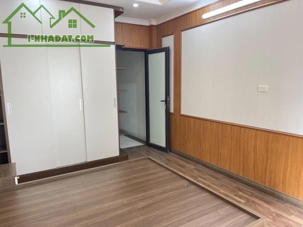 Nhà mới Phúc Lợi 30m 5tầng Full nội thất 4,65tỷ - 1