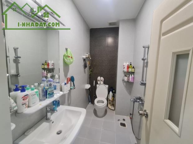 Khu Biệt Lập Bên Sông – Hiệp Bình Chánh – Nhà 4 Tầng Nội Thất Gỗ Cao Cấp – Ngang 4x17m. - 5