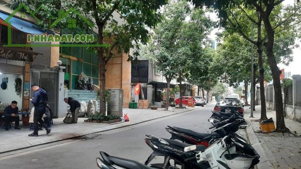 Bán nhà phố Lạc Long Quân, Tây Hồ diện tích 230m2 8 Tầng, mặt tiền 11m, 1 sổ 1 chủ, 96 tỷ - 3
