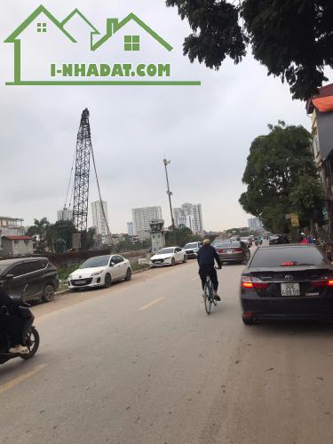 Bán đất đường Ngô Quyền, Hà Đông - ô tô qua nhà, chỉ 6.x tỷ