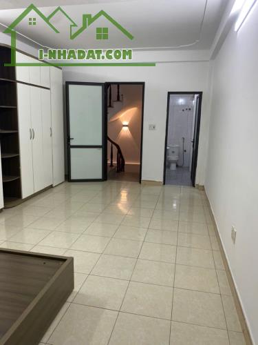 CHÍNH CHỦ CẦN BÁN NHÀ 5 TẦNG TẠI NGUYỄN VĂN CỪ - LONG BIÊN - HÀ NỘI. - 3