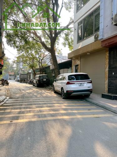BÁN NHÀ BỒ ĐỀ, 45M2, 4 TẦNG , NỞ HẬU, Ô TÔ ĐỖ CỔNG, GẦN CẦU CHƯƠNG DƯƠNG - 1