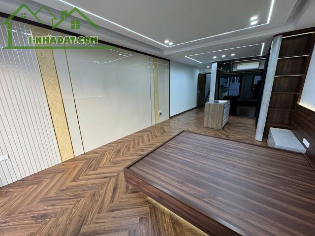 BÁN NHÀ PHỐ NGUYỄN VĂN CỪ, LONG BIÊN 80M2 6T KINH DOANH, GARA GIÁ 18.5 TỶ - 1