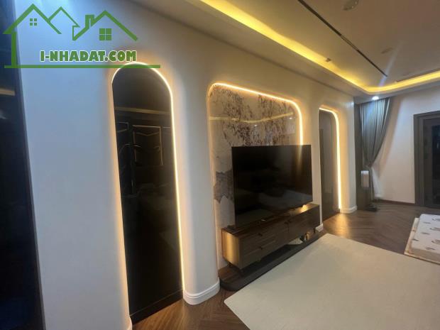 BÁN NHÀ PHỐ NGUYỄN VĂN CỪ, LONG BIÊN 80M2 6T KINH DOANH, GARA GIÁ 18.5 TỶ - 4