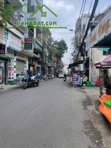 Ngộp khu Thiên Phước - giáp Q11 - 4 tầng  - view HXH gần 40 m2 - 3