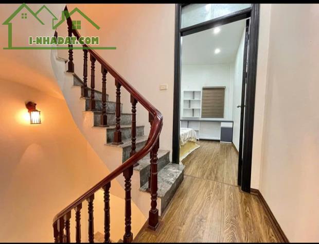 Nhà dân xây Ngọc thụy - 52m - 5 tầng , mt 5m - CHỈ 6,7 tỷ , gần Việt pháp, Khai Sơn, ô tô - 2