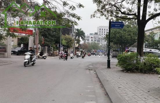 BÁN GẤP NHÀ PHỐ ÁI MỘ BỒ ĐỀ 80M2 6T KINH DOANH, GARA THANG MÁY CHỈ 18.X TỶ