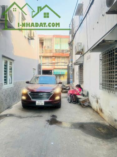 BÁN NHÀ ĐẸP, NGAY METRO HIỆP PHÚ, Q12 - 3
