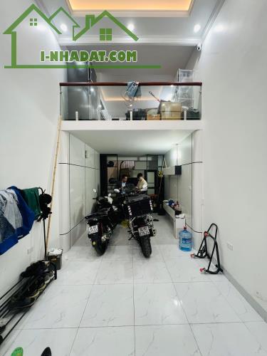 BÁN NHÀ NGUYỄN NGỌC VŨ – 35M², 5 TẦNG, NHÀ MỚI ĐẸP – CÁCH Ô TÔ 5M – 7.6 TỶ - 3