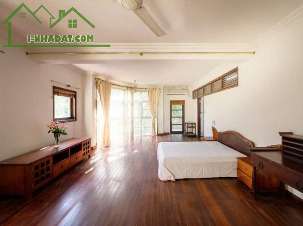 Cho Thuê Biệt Thự Sân Vườn,Bể Bơi tại NGỌC THỤY ,dt 500m giá 87tr - 5