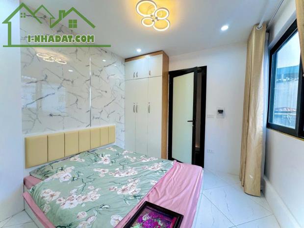 Nhà Phố Hồng Mai Xây Mới 25m 5 Tầng 4 Phòng Full Nội Thất 4.36 tỷ Sổ Riêng - 3