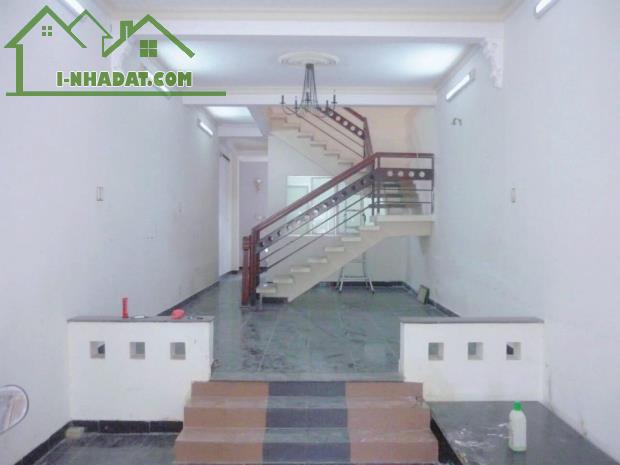 Bán nhà mt D4 thụt ngay Phần Mềm Quang Trung 106m2-2tang QL1A QUẬN 12 - 4 tỷ nhỉnh - 2